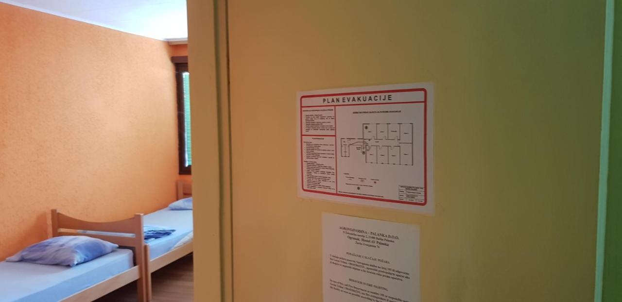 Hostel Av Palanka Exteriér fotografie
