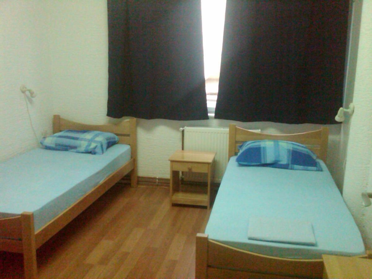 Hostel Av Palanka Exteriér fotografie