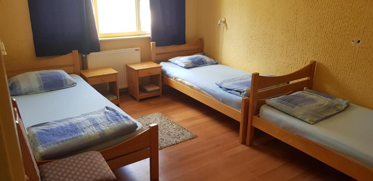 Hostel Av Palanka Exteriér fotografie